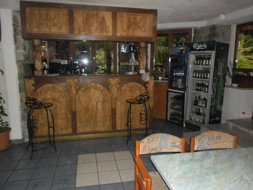 Bed and Breakfast Sebesviz Panzio Repashuta Esterno foto