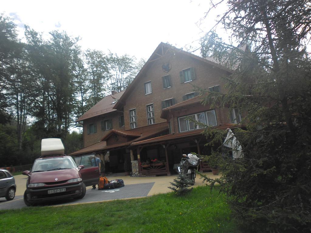 Bed and Breakfast Sebesviz Panzio Repashuta Esterno foto